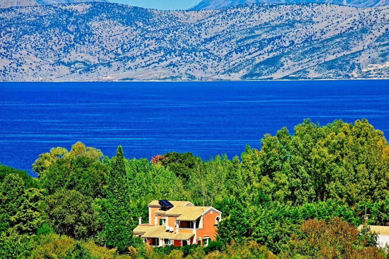 Villa Beach Nancy Kassiopi