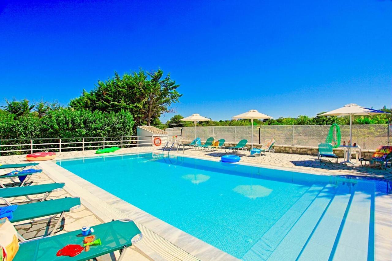 Villa Beach Nancy Kassiopi